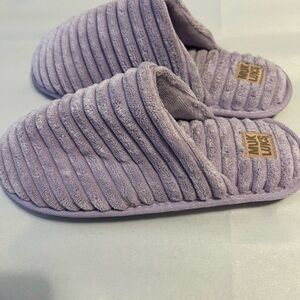 Muk Luks Lavender Slippers